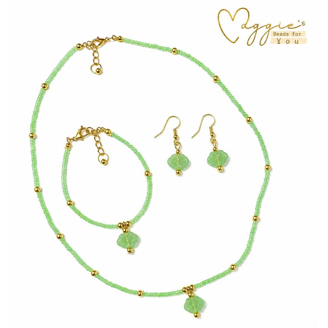 Green Rose Beaded Jewelry Set by Maggie's Beads For You