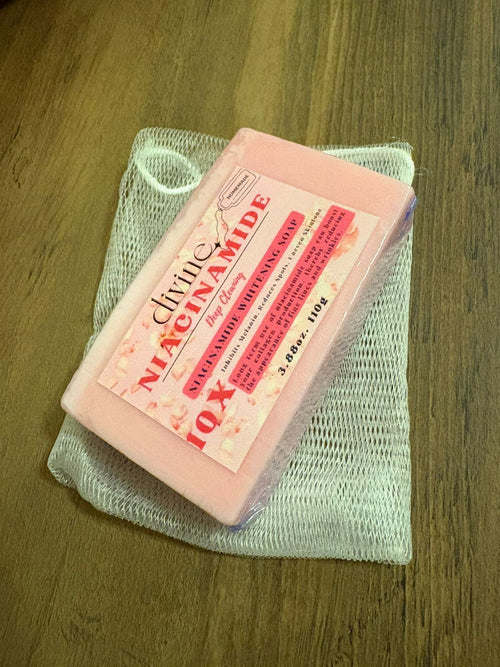 Divine Niacinamide Deep Cleansing Whitening Soap